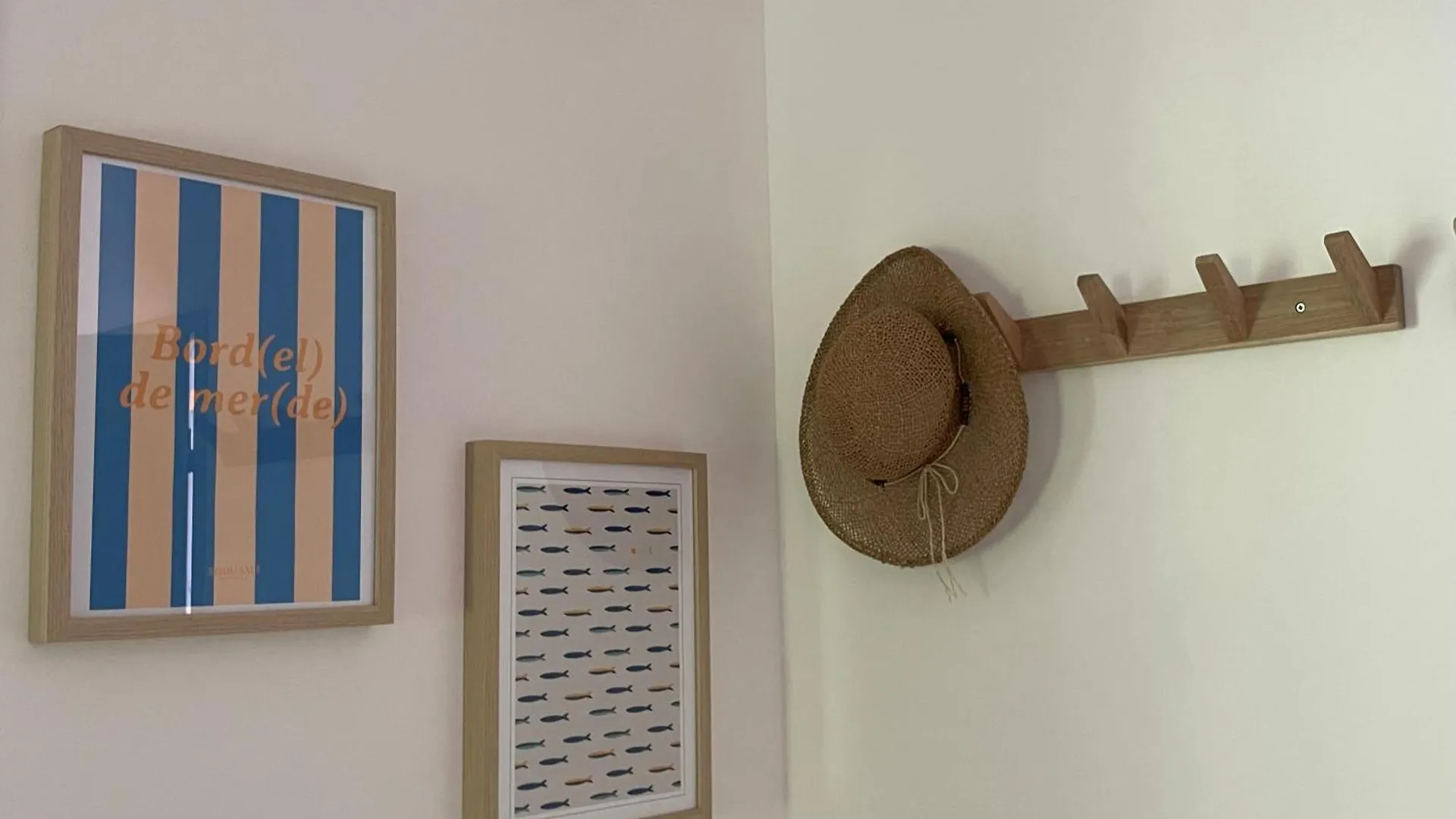 Nouveau, Maison Bord De Mer Beg-Meil Fouesnant 0*,  Γαλλία